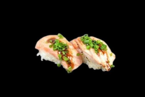 Nigiri Tataki saumon 2pcs